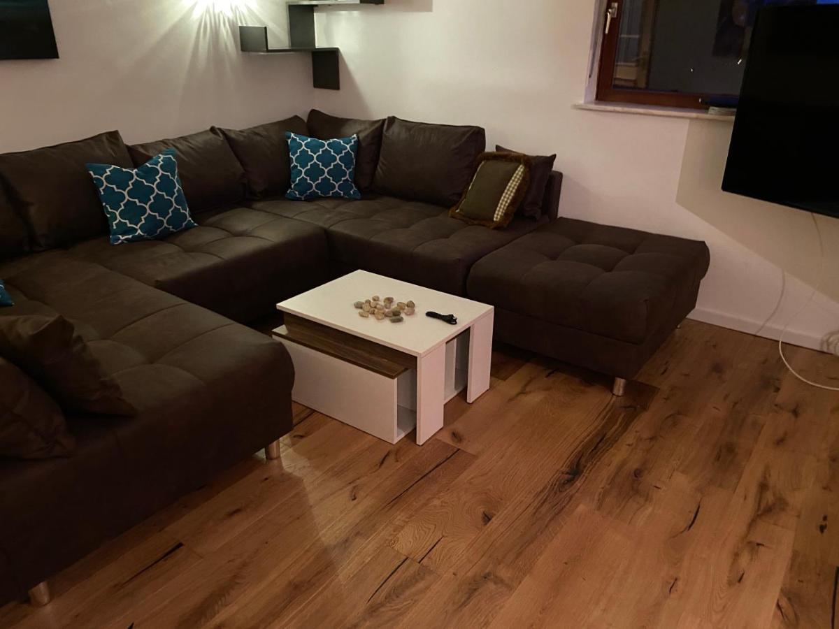 Apartment Gl